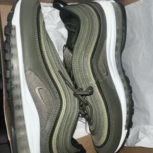Olive Air Max 97
